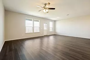 1648 Hummingbird St, Princeton, TX 75407 - Photo 4