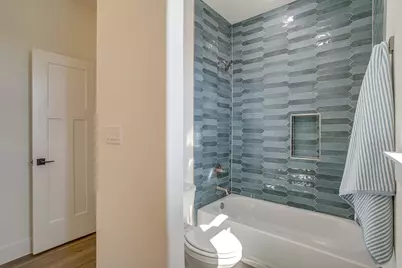 104 Cardinal Woods Court, Granbury, TX 76049 - Photo 38
