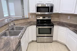 3001 Maumelle Dr, Plano, TX 75023 - Photo 10
