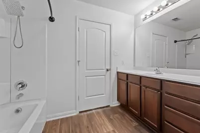1314 Lucchese Lane, Dallas, TX 75253 - Photo 14