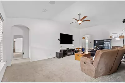 1314 Lucchese Lane, Dallas, TX 75253 - Photo 4