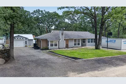 114 Forrest Oaks Drive, Gun Barrel City, TX 75156 - Photo 2