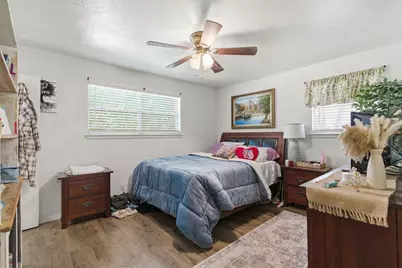 7017 Oakland Lane, North Richland Hills, TX 76180 - Photo 14