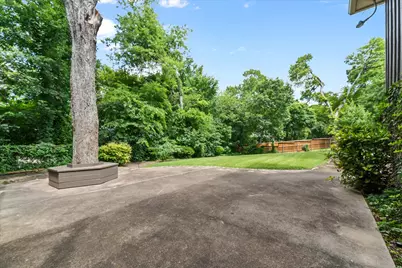 10111 Estate Lane, Dallas, TX 75238 - Photo 34
