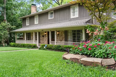 10111 Estate Lane, Dallas, TX 75238 - Photo 2