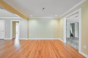 2819 Maple Springs Blvd, Dallas, TX 75235 - Photo 10