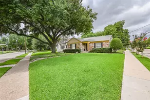 2819 Maple Springs Blvd, Dallas, TX 75235 - Photo 1