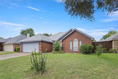 6801 Hadley Drive, North Richland Hills, TX 76182 - Photo 2