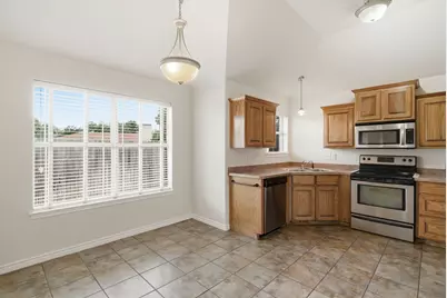 1712 Sully Court, Stephenville, TX 76401 - Photo 8