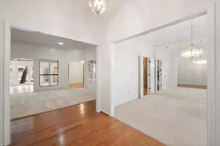4003 Manorwood Ct, Arlington, TX 76016 - Photo 8