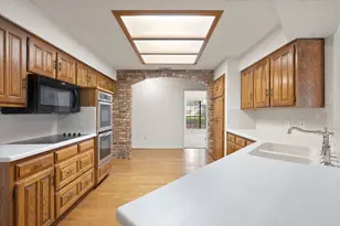4003 Manorwood Ct, Arlington, TX 76016 - Photo 16