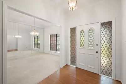 4003 Manorwood Court, Arlington, TX 76016 - Photo 4