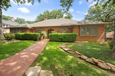 4003 Manorwood Court, Arlington, TX 76016 - Photo 2