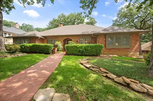 4003 Manorwood Ct, Arlington, TX 76016 - Photo 2