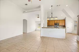 1904 Lazy Ct, Granbury, TX 76048 - Photo 4
