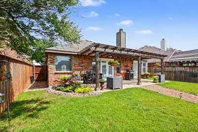 2759 Waterway Drive, Grand Prairie, TX 75054 - Photo 22