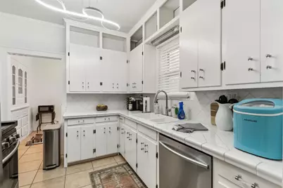 1915 Ashland Avenue, Fort Worth, TX 76107 - Photo 8
