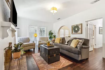 1915 Ashland Avenue, Fort Worth, TX 76107 - Photo 2