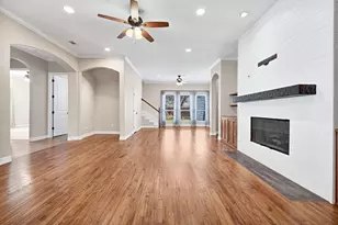 305 Main St, Roanoke, TX 76262 - Photo 16