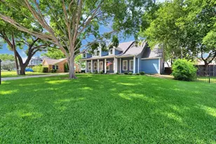 305 Main St, Roanoke, TX 76262 - Photo 4