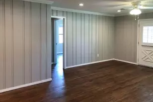 602 W 3rd St, Justin, TX 76247 - Photo 8