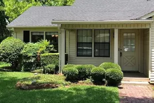 602 W 3rd St, Justin, TX 76247 - Photo 2