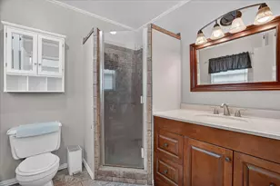 408 Grandview Dr, Granbury, TX 76049 - Photo 12