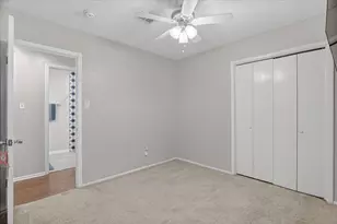 408 Grandview Dr, Granbury, TX 76049 - Photo 8
