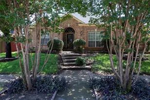 5833 Legend Ln, The Colony, TX 75056 - Photo 2