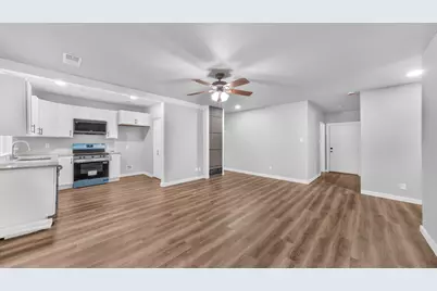 307 S Walnut Street, Weatherford, TX 76086 - Photo 2