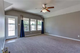 1404 Bluebird Dr, Little Elm, TX 75068 - Photo 14