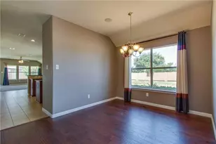 1404 Bluebird Dr, Little Elm, TX 75068 - Photo 6
