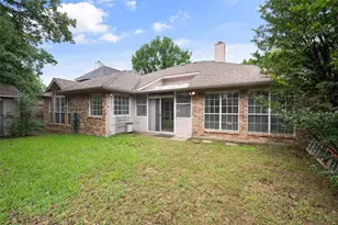 6101 Fox Hunt Dr, Arlington, TX 76001 - Photo 22