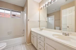 6101 Fox Hunt Dr, Arlington, TX 76001 - Photo 6