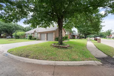 6101 Fox Hunt Drive, Arlington, TX 76001 - Photo 2