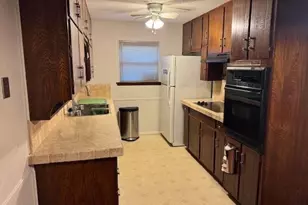 1825 Schumac, Bedford, TX 76022 - Photo 10