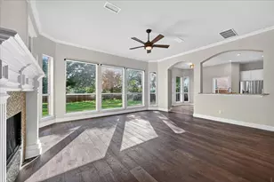 3102 Southwood Dr, Highland Village, TX 75077 - Photo 6