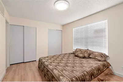 700 W Collins Street, Denton, TX 76201 - Photo 20