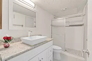 700 W Collins St, Denton, TX 76201 - Photo 24