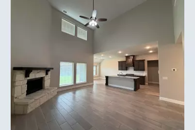 2304 Lonsdale Drive, Mansfield, TX 76084 - Photo 4