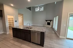 2304 Lonsdale Dr, Mansfield, TX 76084 - Photo 10