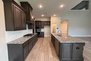 2304 Lonsdale Dr, Mansfield, TX 76084 - Photo 8