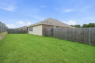 1312 Pistachio Dr, Azle, TX 76020 - Photo 28