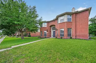 482 Cloverleaf Dr, Lancaster, TX 75146 - Photo 2