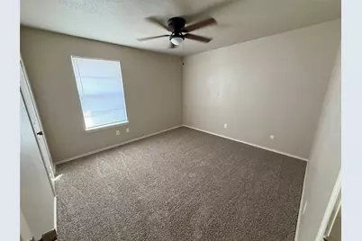 1607 N Nolan River Road #C, Cleburne, TX 76033 - Photo 8