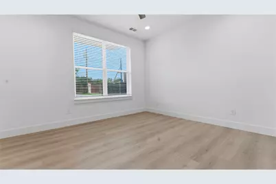 2925 Spruce Valley Lane #310, Dallas, TX 75233 - Photo 6
