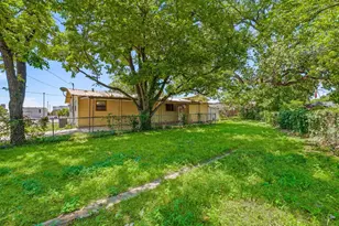 1571 W Ash St, Stephenville, TX 76401 - Photo 22