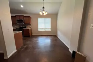 319 Foxtrot Ln, Abilene, TX 79602 - Photo 6