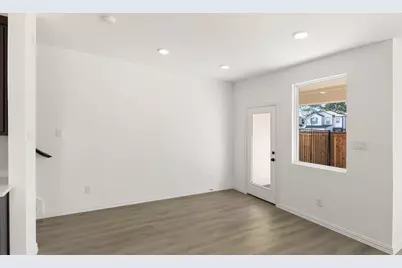 6910 Mission Tejas Drive, Dallas, TX 75228 - Photo 8