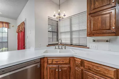7454 Queensbury Circle, Fort Worth, TX 76133 - Photo 12